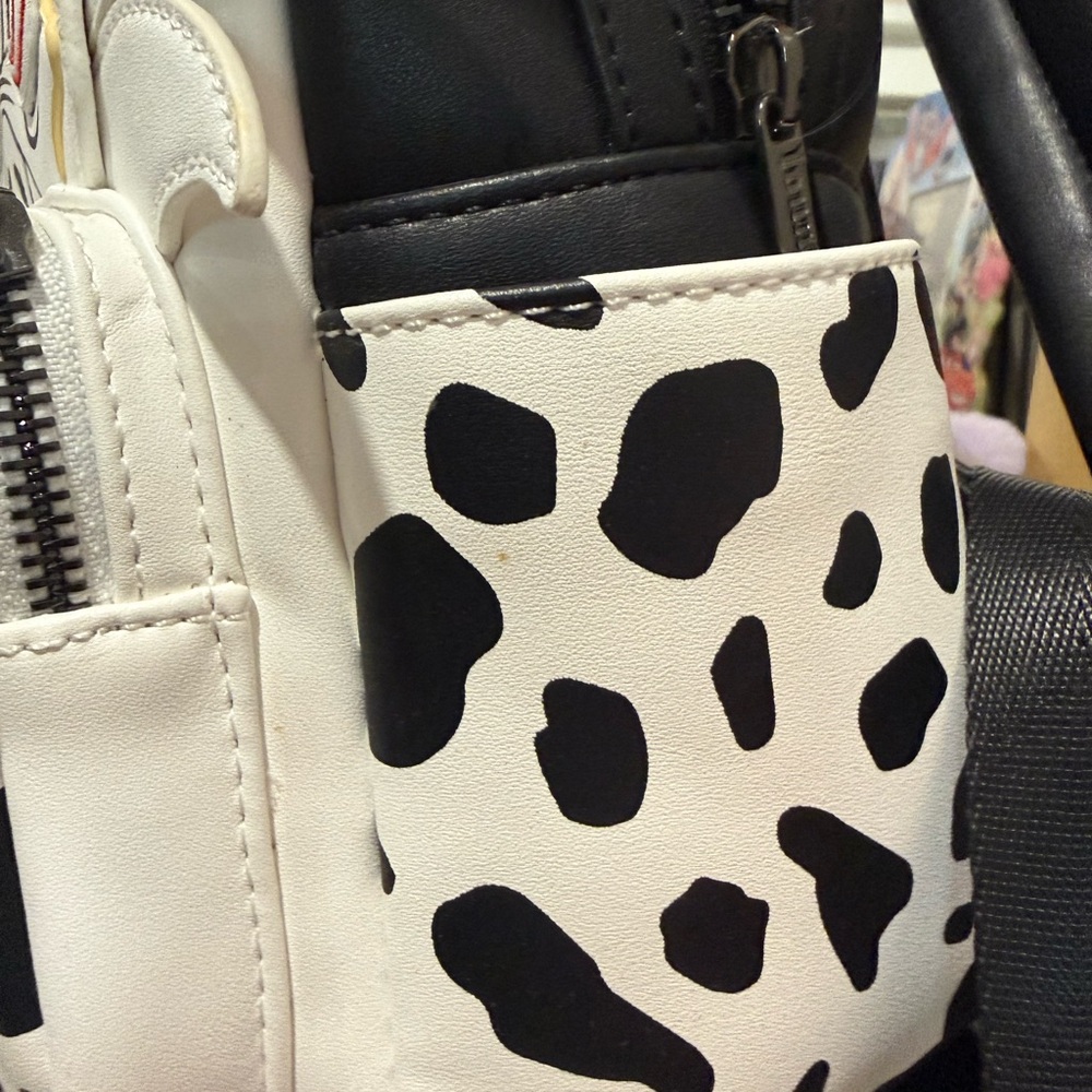 Disney loungefly cruella de vill mini backpack - Picture 8 of 10